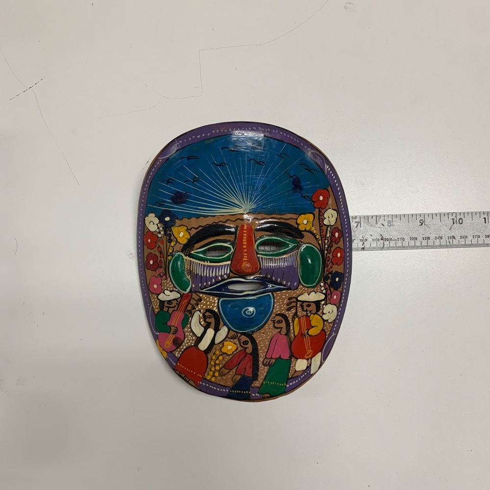 Handcrafted Ceramic Mask - Picture 5 of 5